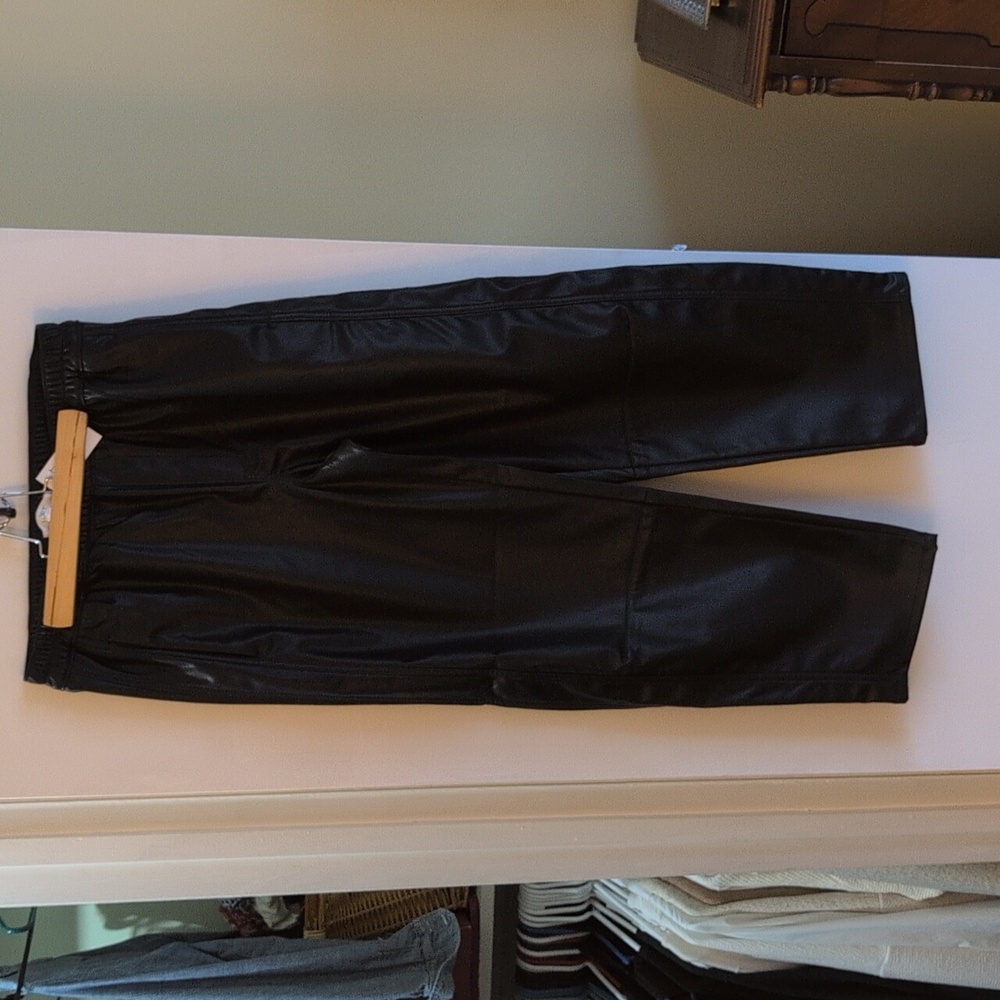 LOFT Women's Faux Leather Barrel Pants